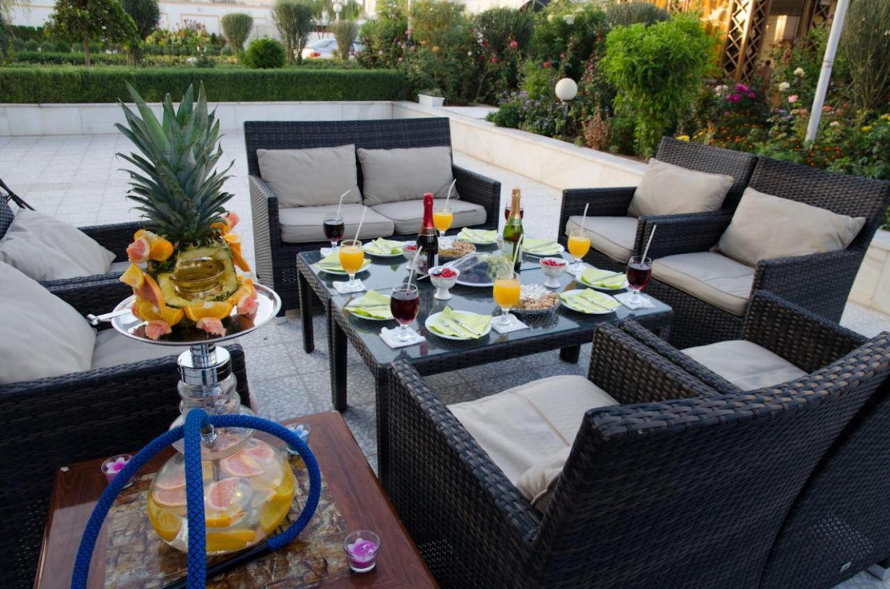 Arg Hotel Herat Eksteriør billede