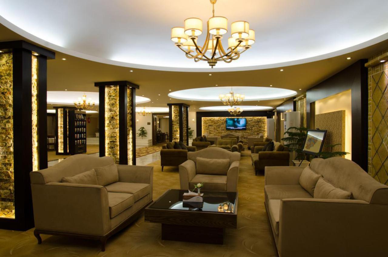 Arg Hotel Herat Eksteriør billede